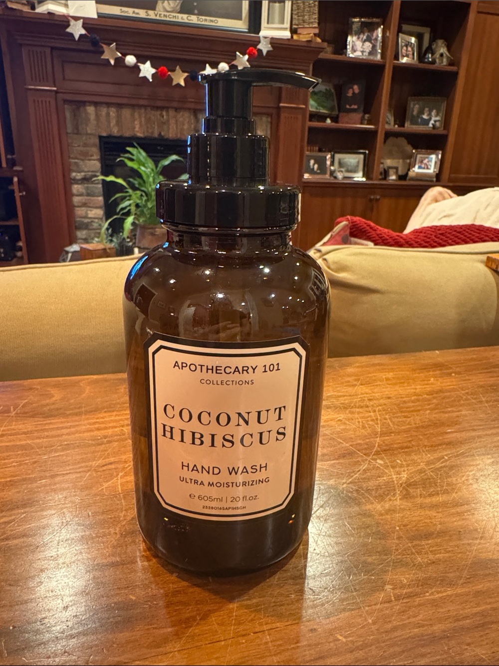 NEW Apothecary 101 Coconut Hibiscus Hand Wash Soap 20 fl oz Ultra Moisturizing